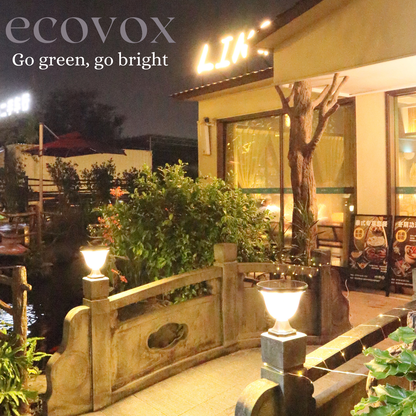 ECOVOX 200W LED Solar Daimond Lawn Light Pillar Type